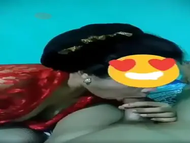 Tante Nyepong Kontol Suami Sepulang Kondangan poster